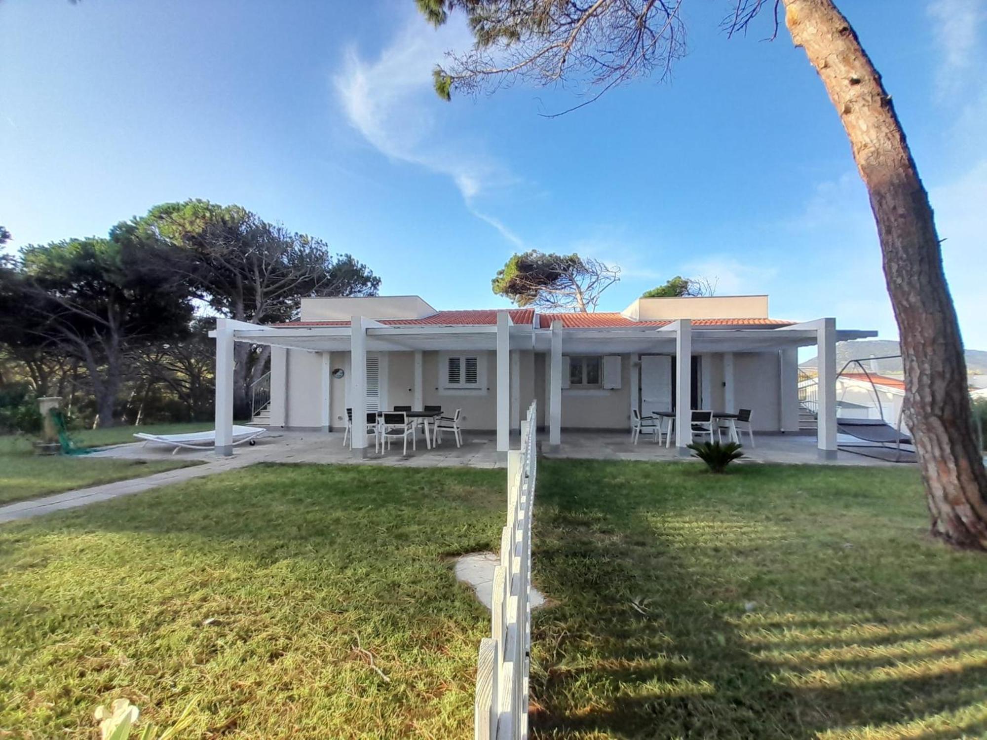 Vila Casa Mac Valledoria  Exteriér fotografie